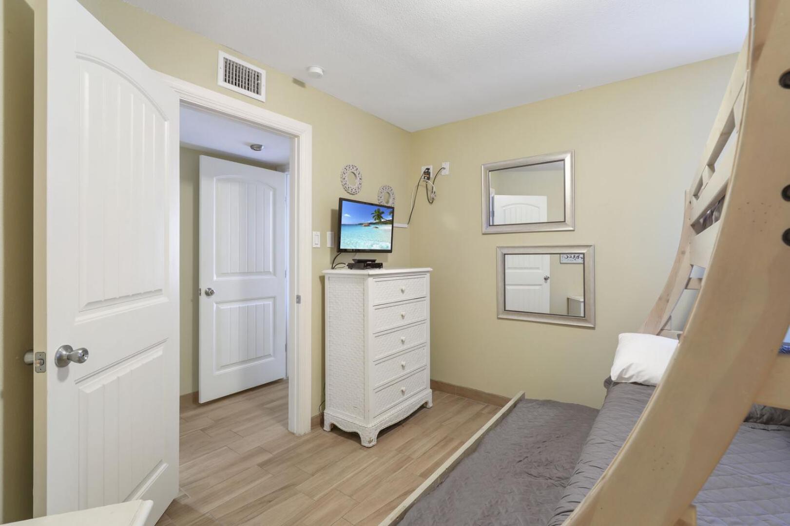 Ground Floor Beachfront Beauty! Steps To The Beach And Pool South Padre Island Zimmer foto