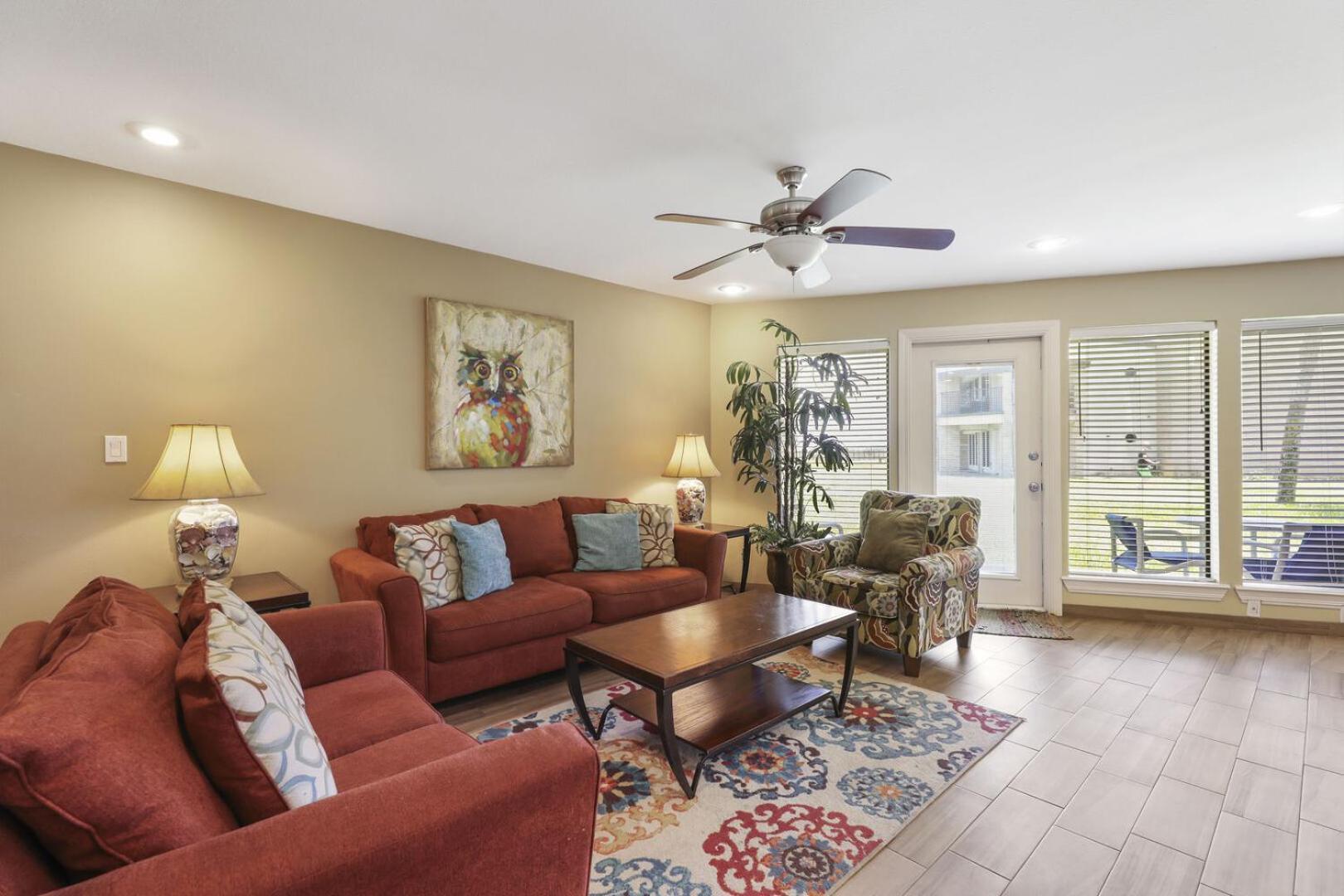 Ground Floor Beachfront Beauty! Steps To The Beach And Pool South Padre Island Zimmer foto